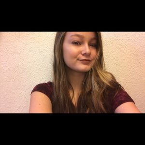 Meet your Posher, Megan